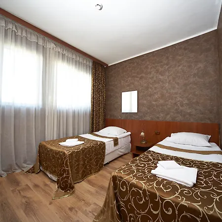Hotell Akord 3*